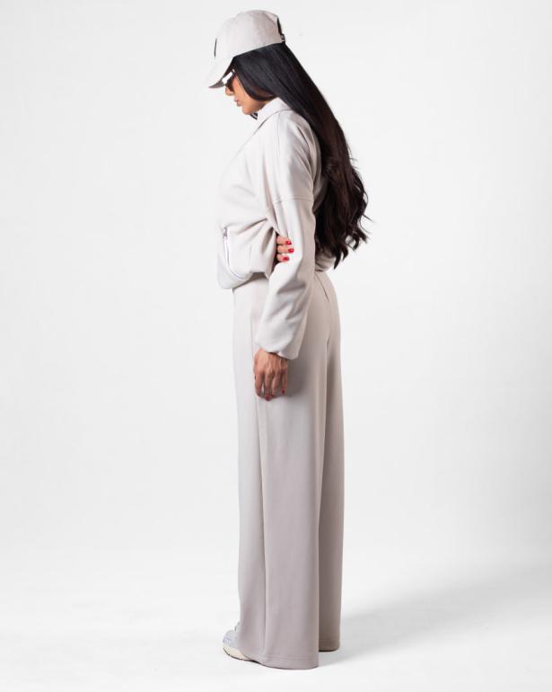 photo_2025-10-05_21-00-15